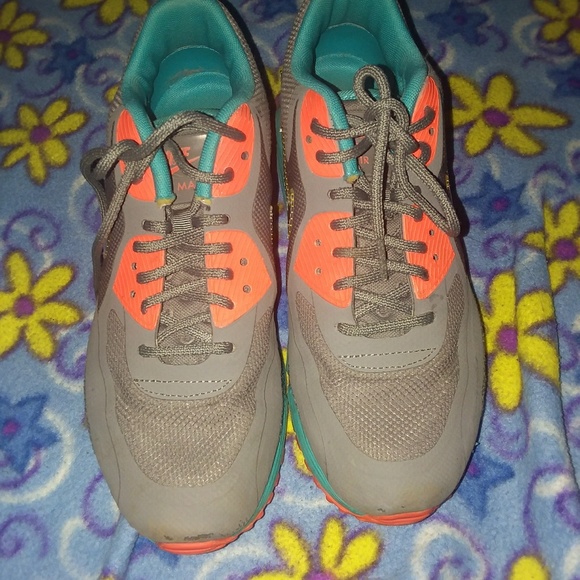 Nike Airmax's - Picture 3 of 3